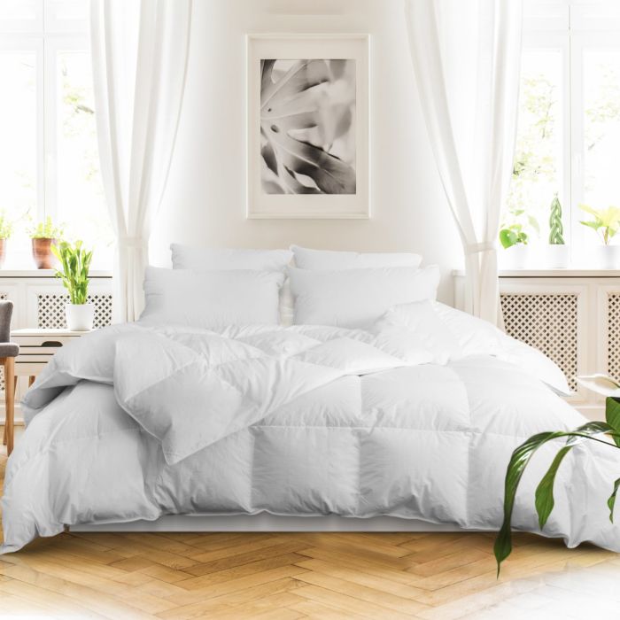 Astra Summer Weight Comforter