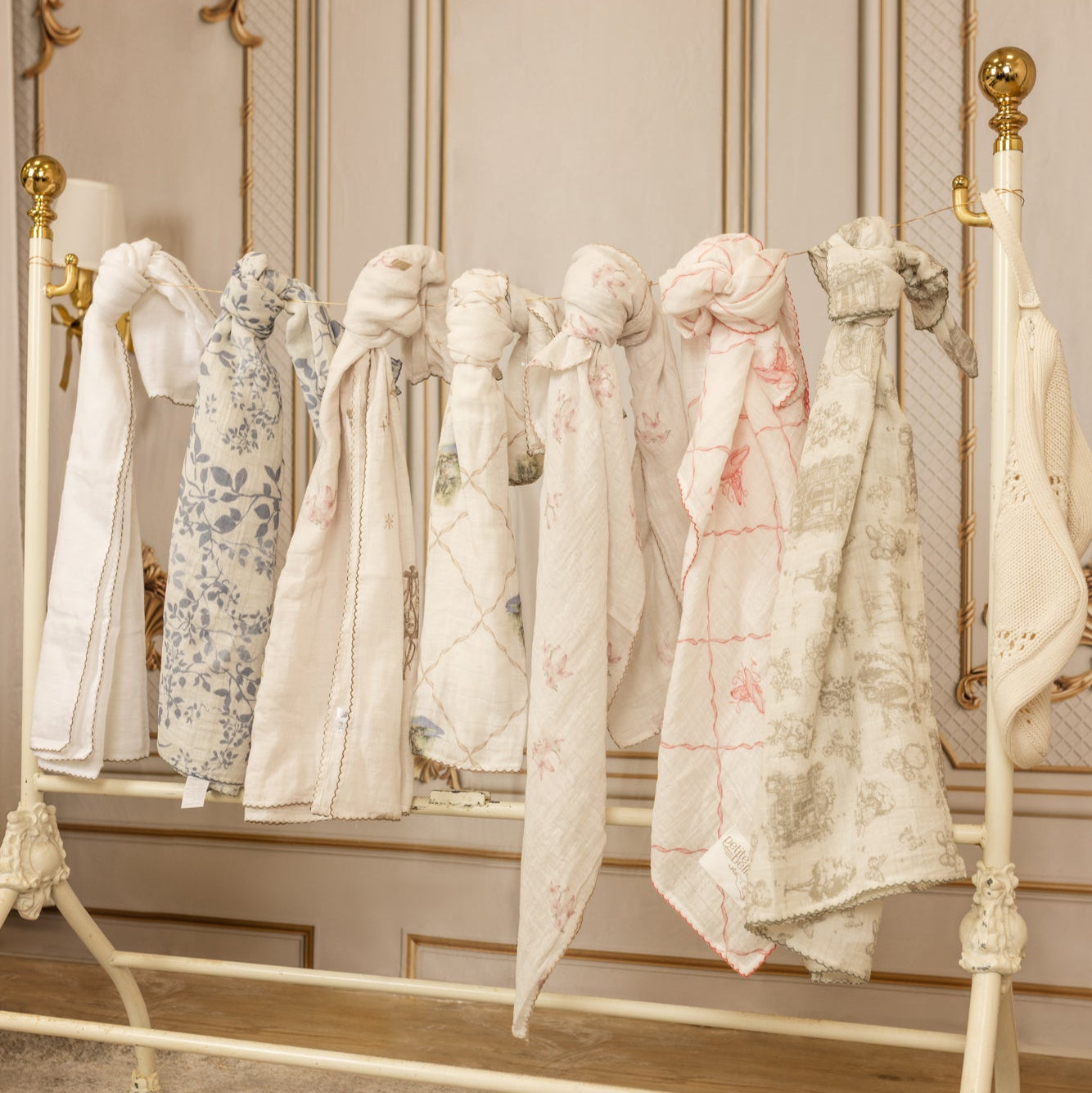 Petite Belle Taupe Safra Toile Swaddle & Burp Cloth Set