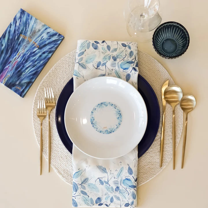 Yaeli Vogel Breaking Free Artistic Haggadah | Compact Edition