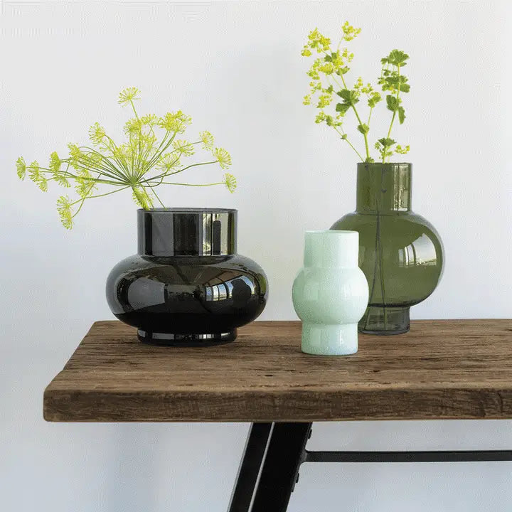 Black Tummy Vase