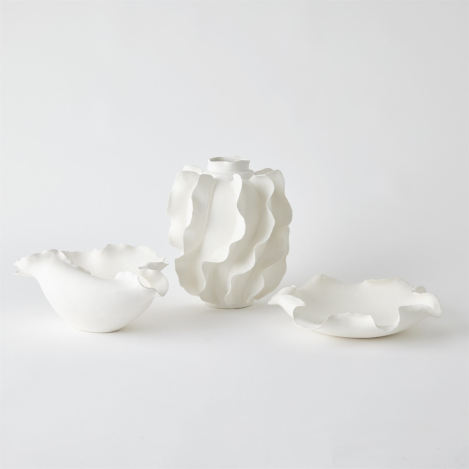 Global Views Folios Matte White Vase