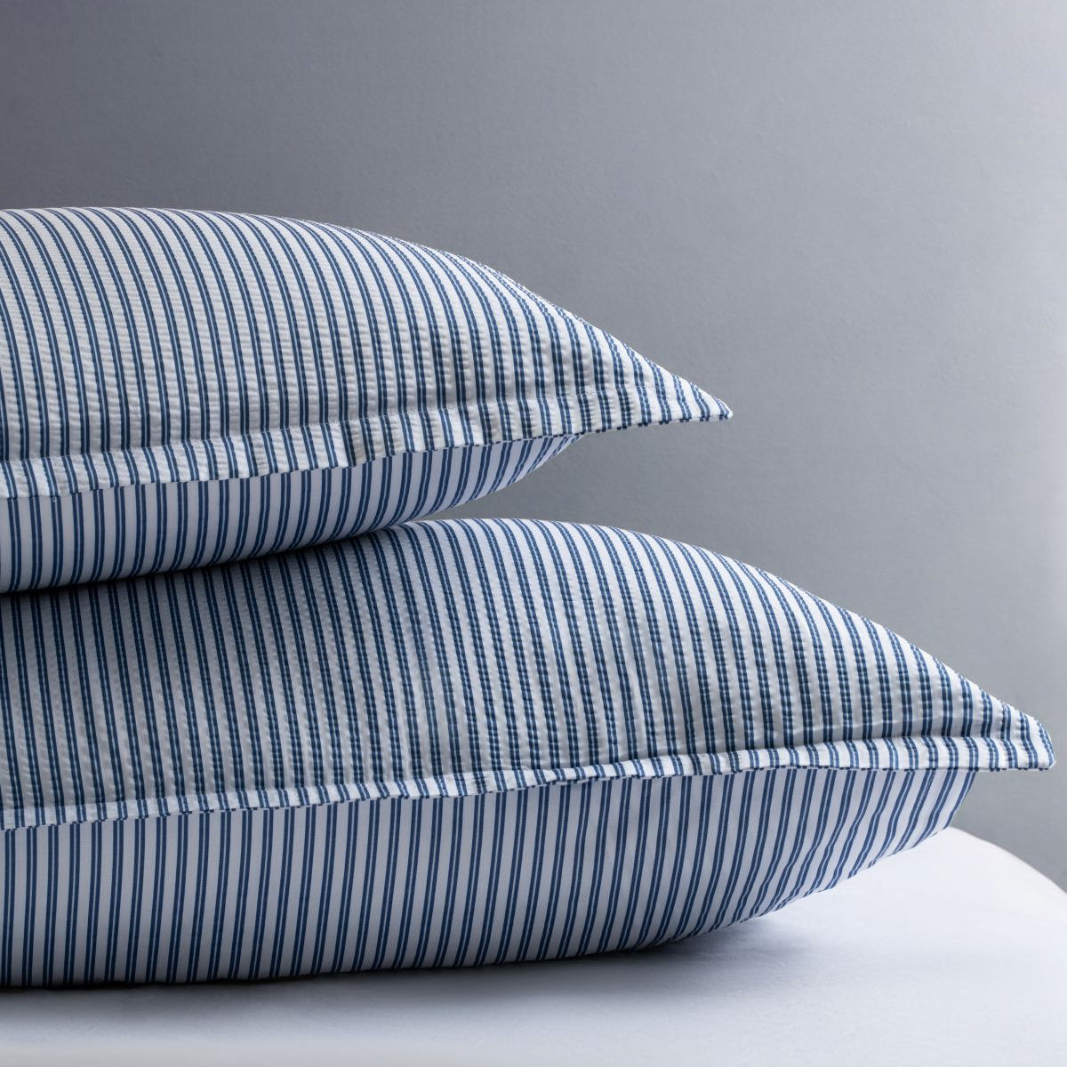 Aura Home Seer Sucker Stripe Duvet Set-Blue