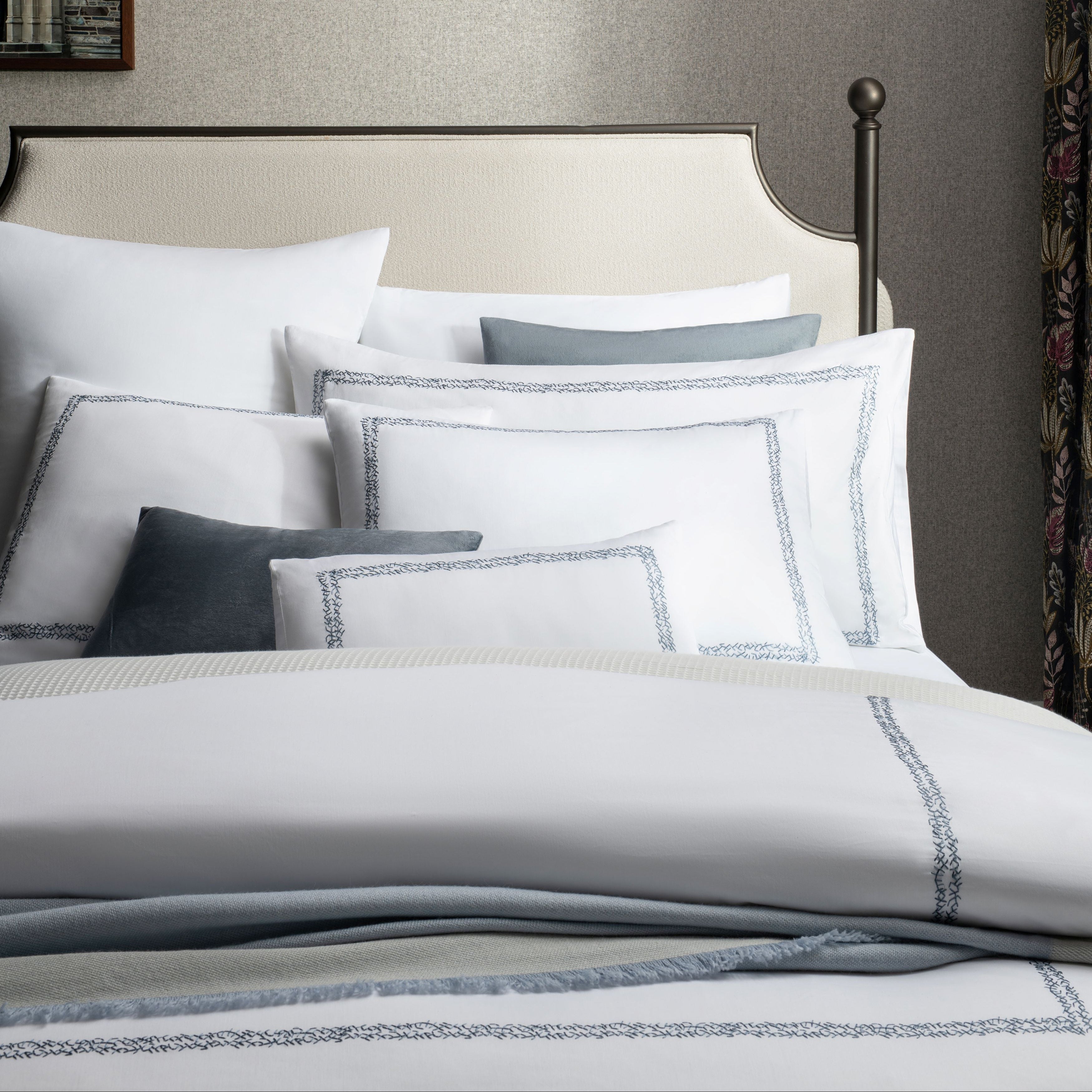 AVA Fine Linen SoHo Duvet Set- Stonewash