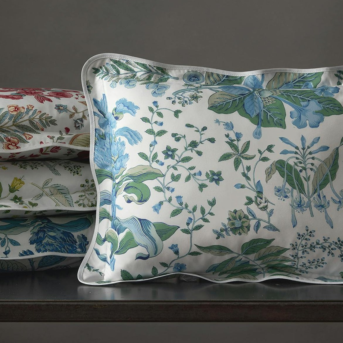 Matouk Pomegranate Duvet Set