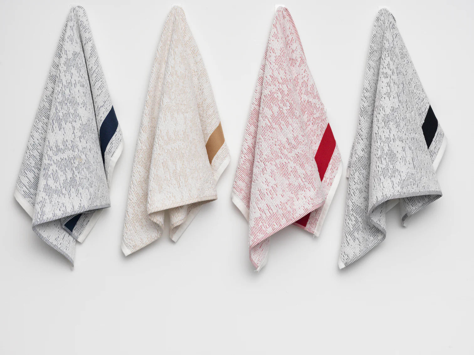 Ripple Hand Towel- White/Color