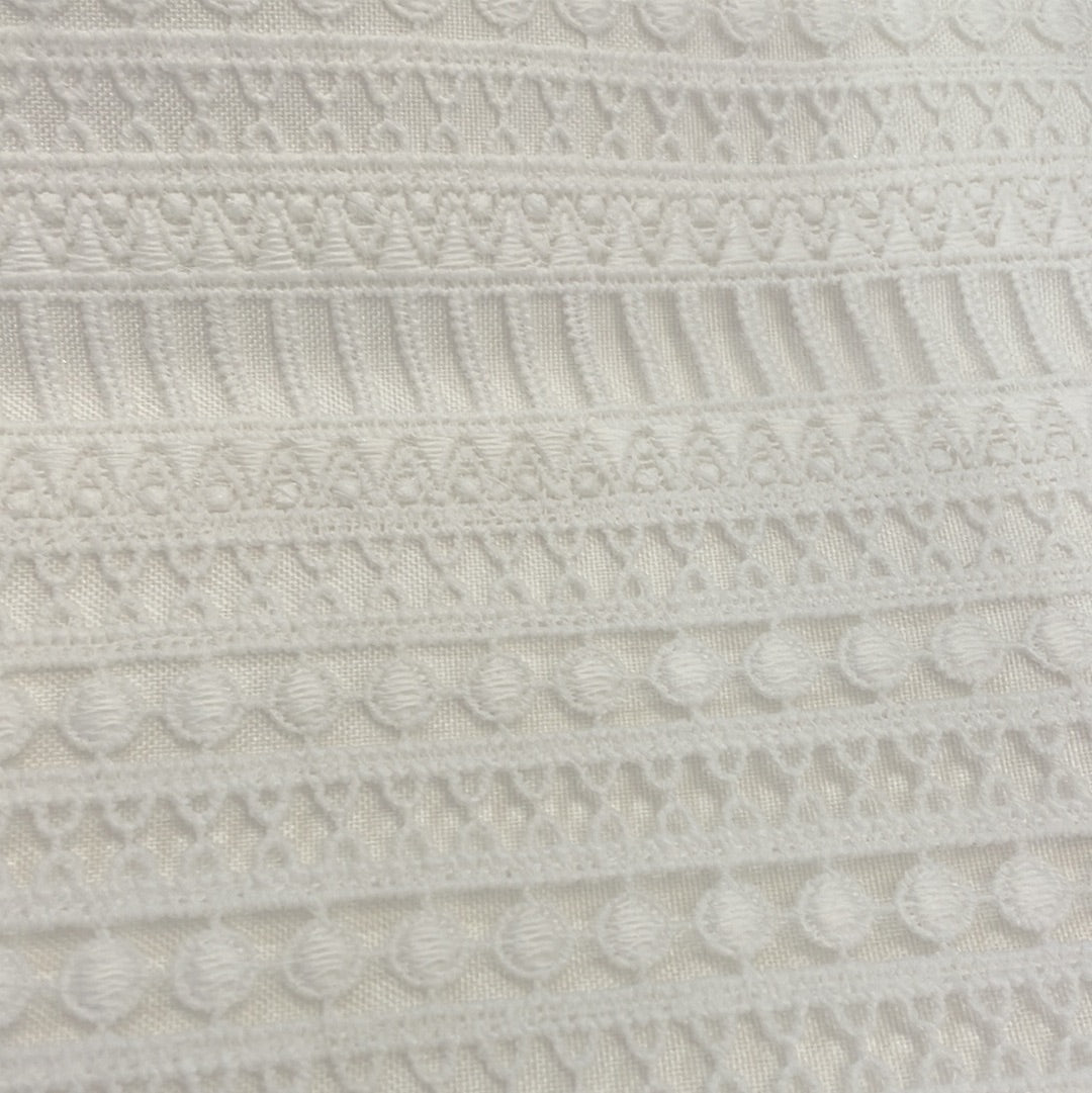 Adorn Your Table Chameleon Lace Lined Tablecloth