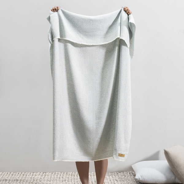Lands Downunder Hudson Valley Throw- Crystal Blue