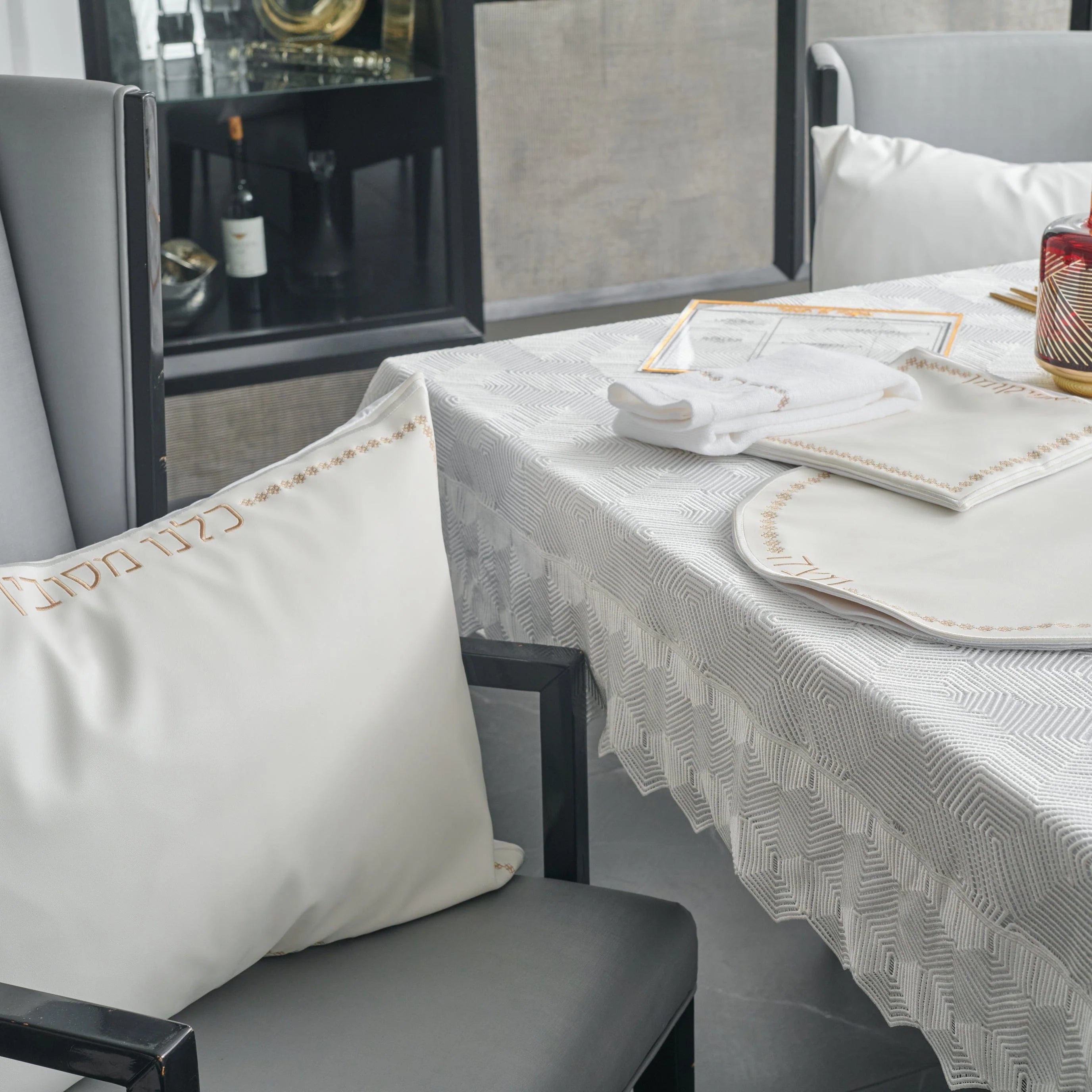 Cartier Inspired Leather Pesach Set