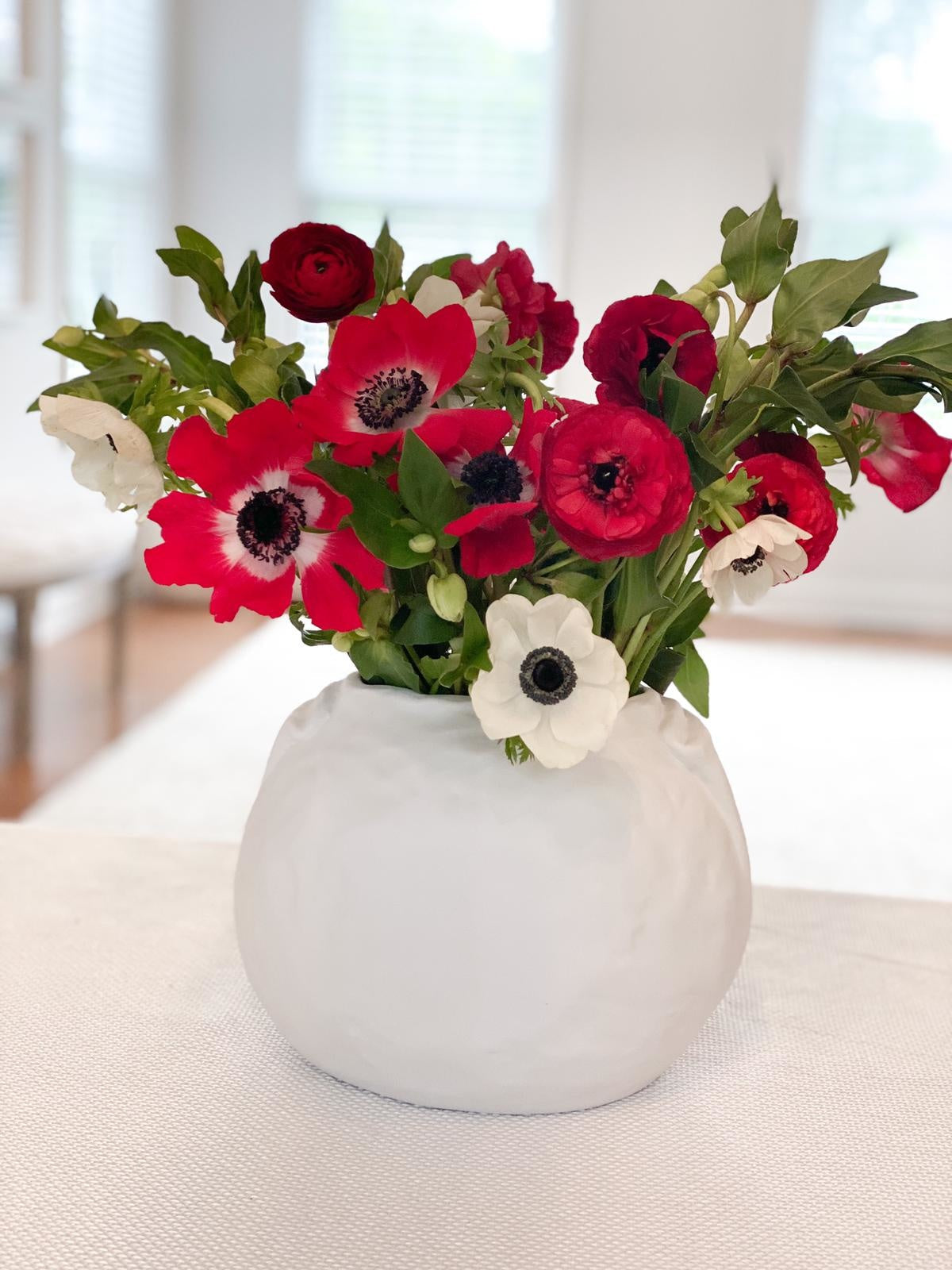 Global Views Petale Matte White Vase