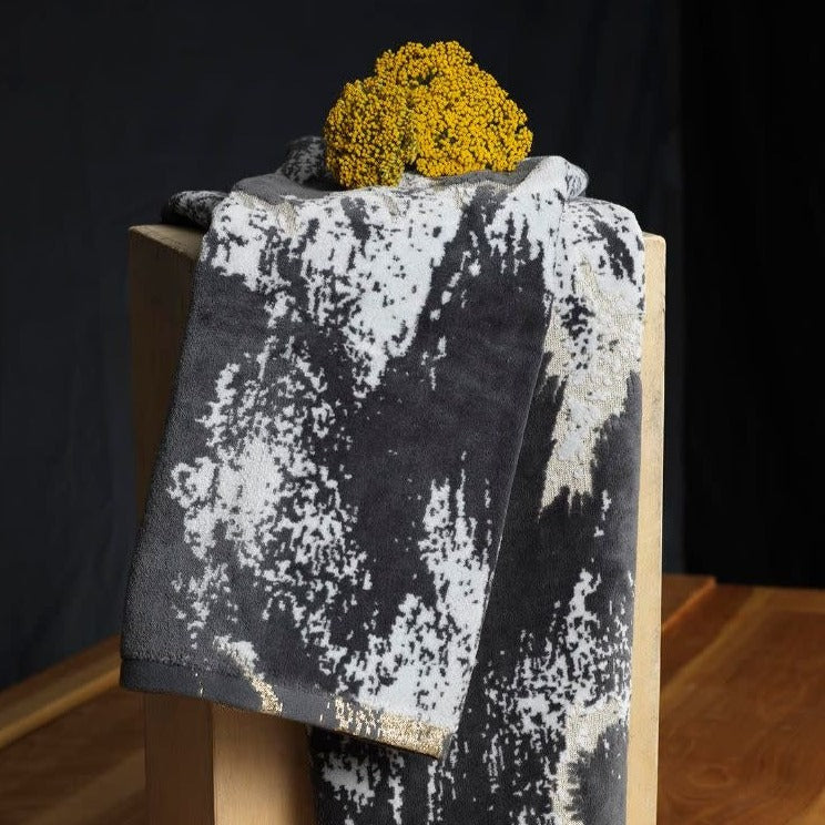 Onyx Hand Towel