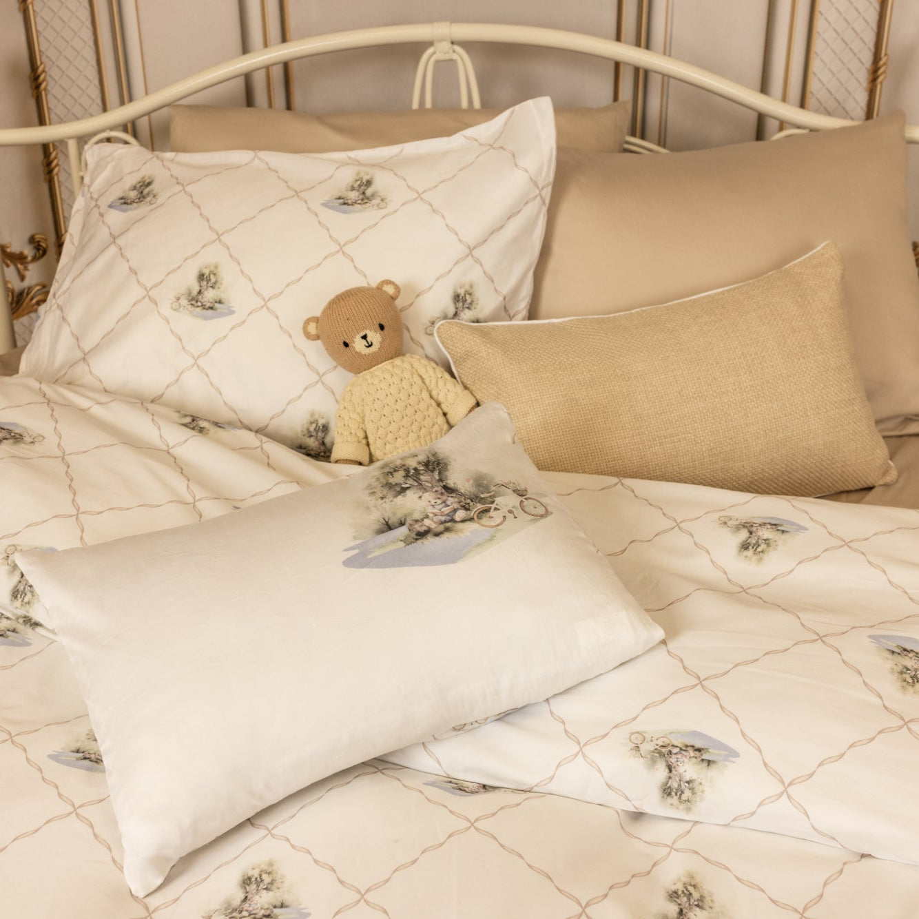 Petite Belle Teddy's Tale Duvet Set