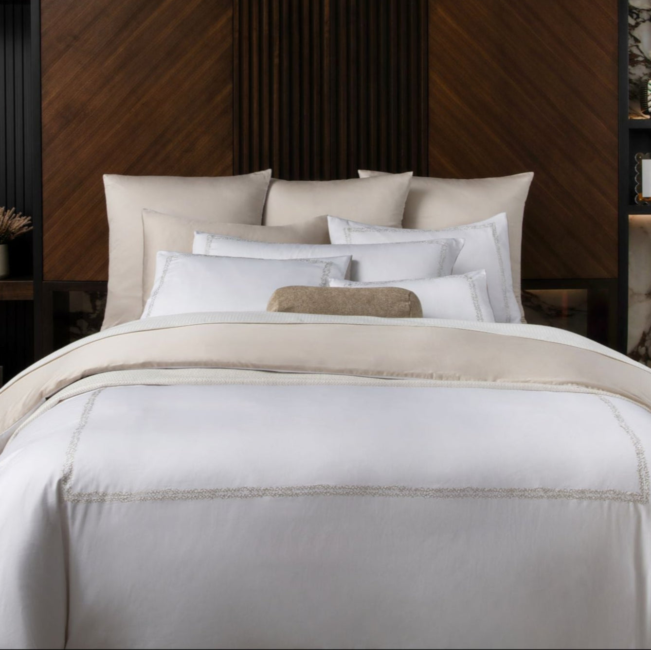 AVA Fine Linen SoHo Duvet Set- Taupe