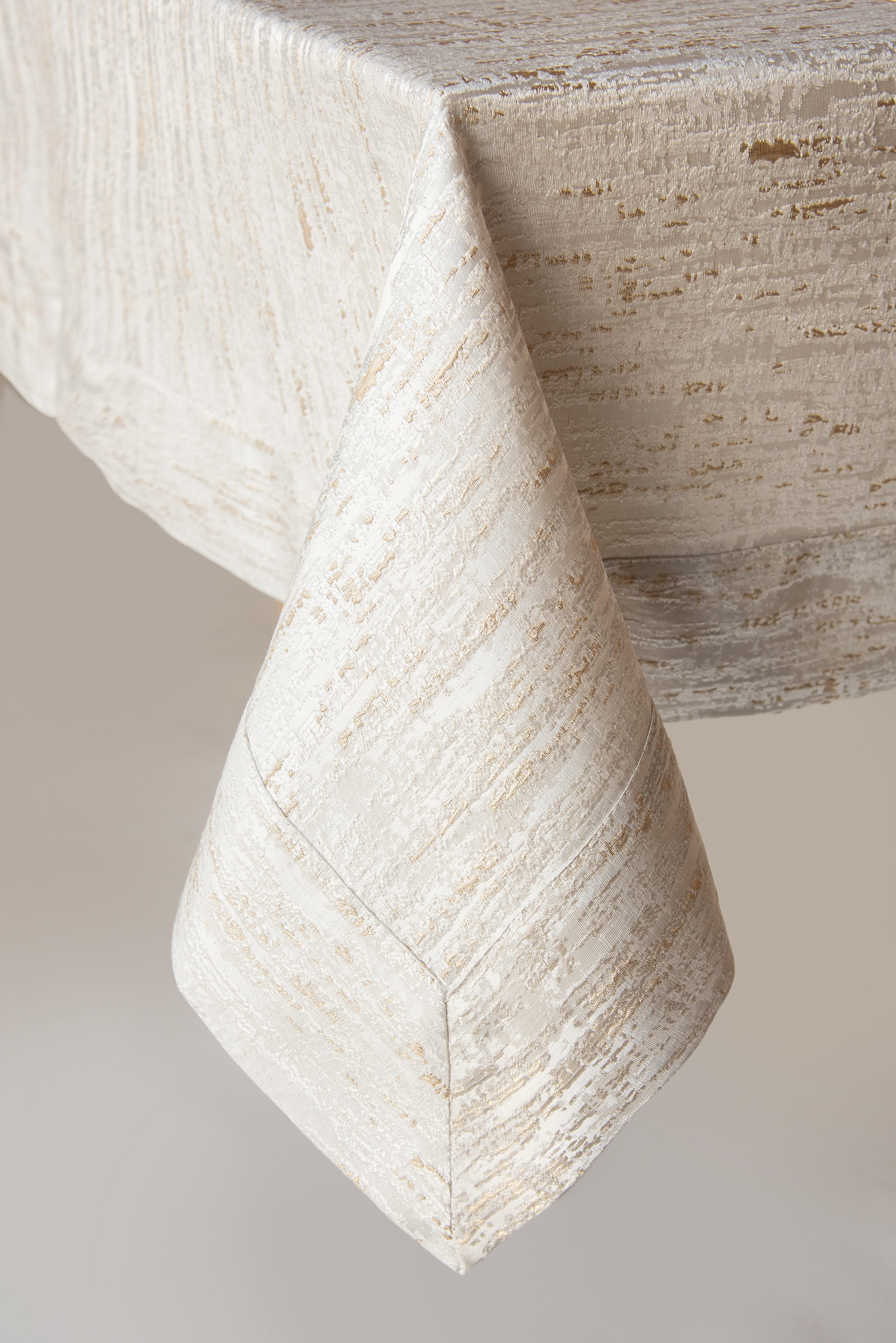 Adorn Your Table - Clara tablecloth