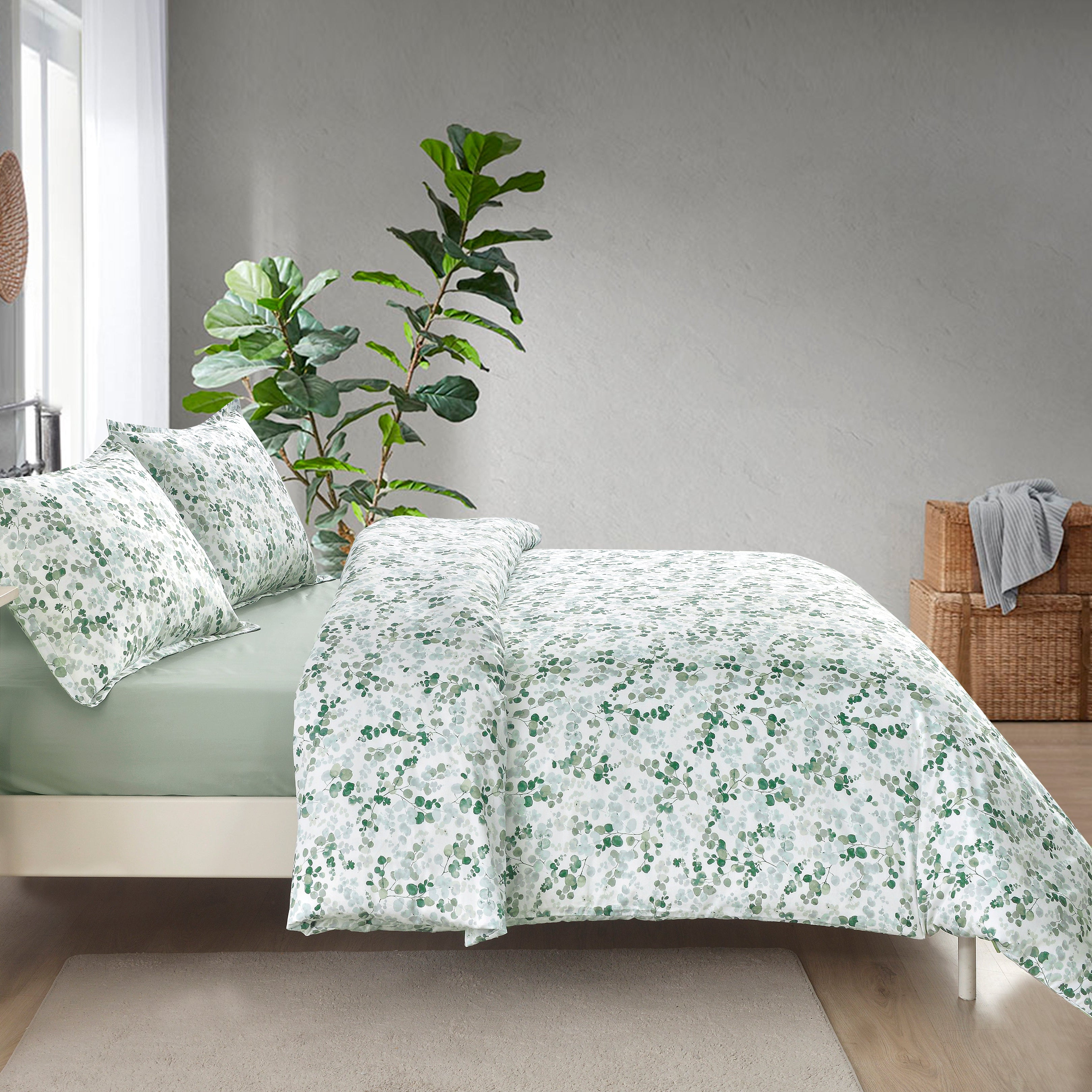 PRE-ORDER! Aura Home Emerald Leaves Duvet Set