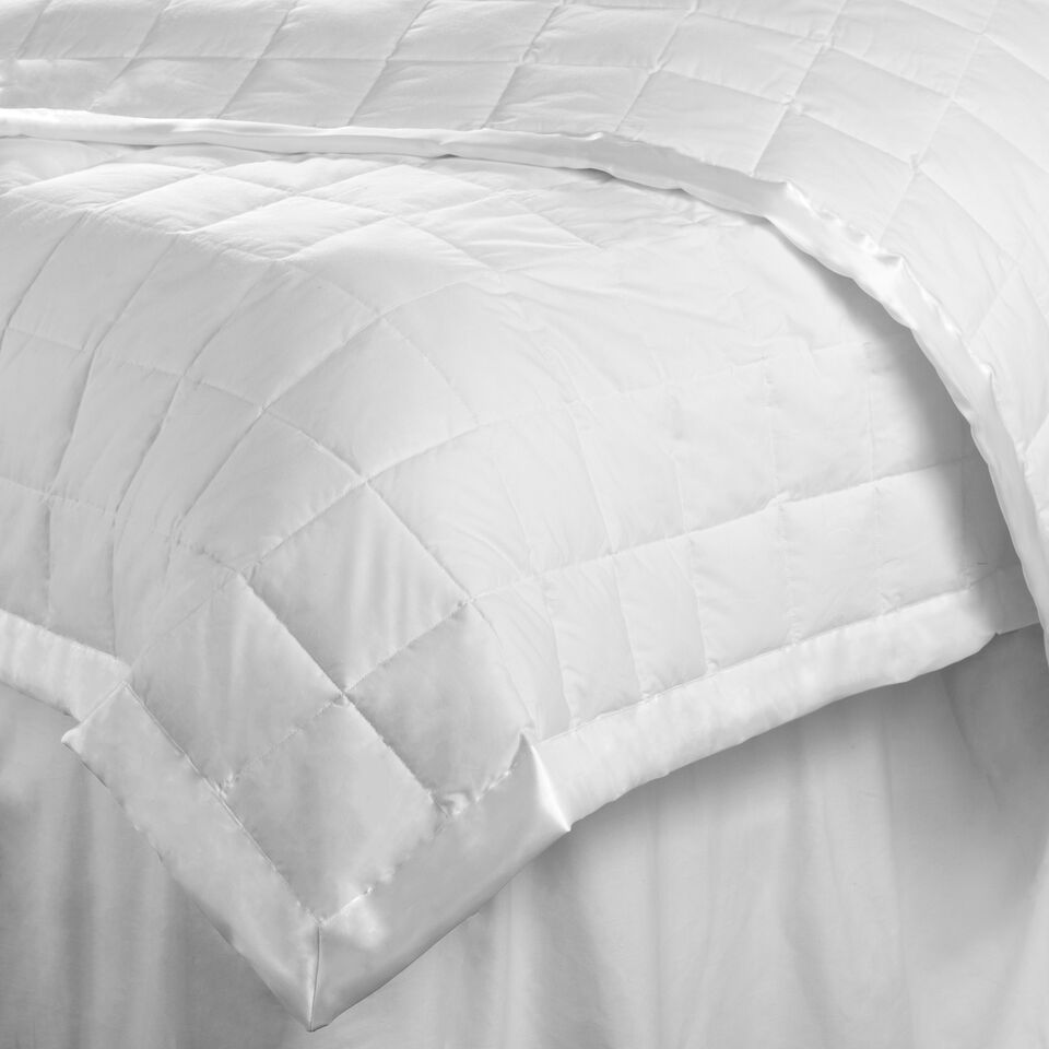 Alpine Loft Alternative Quilt