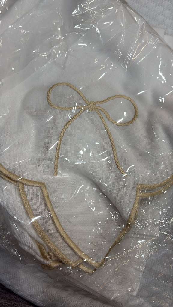 Adorn Your Table Gold Bow Napkins