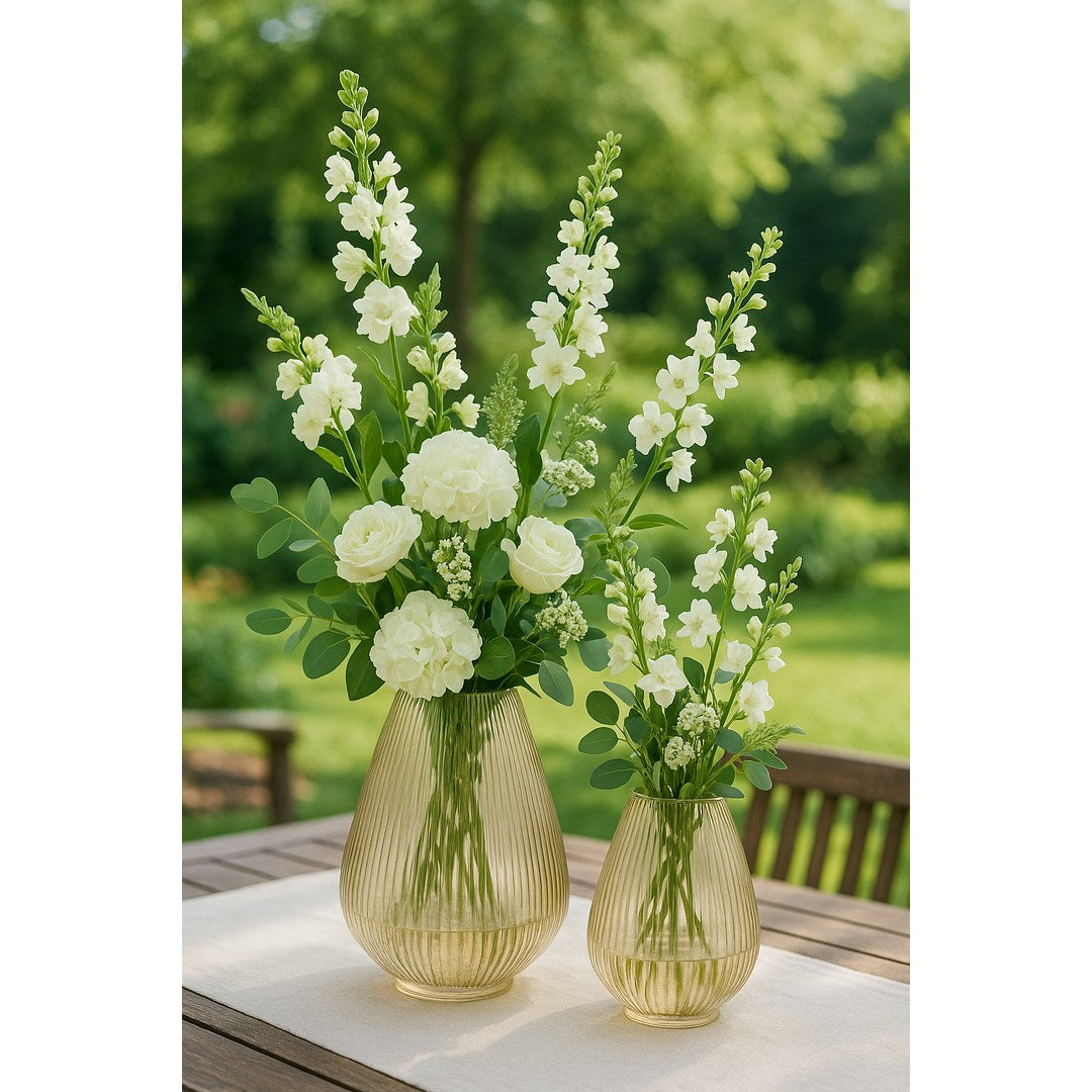 Baise Ribbed small clear glass vase