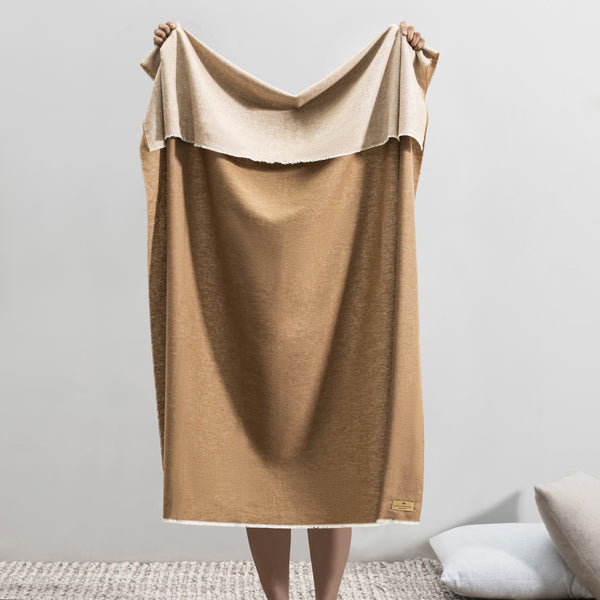 Lands Downunder Aspen Throw- Pinecone